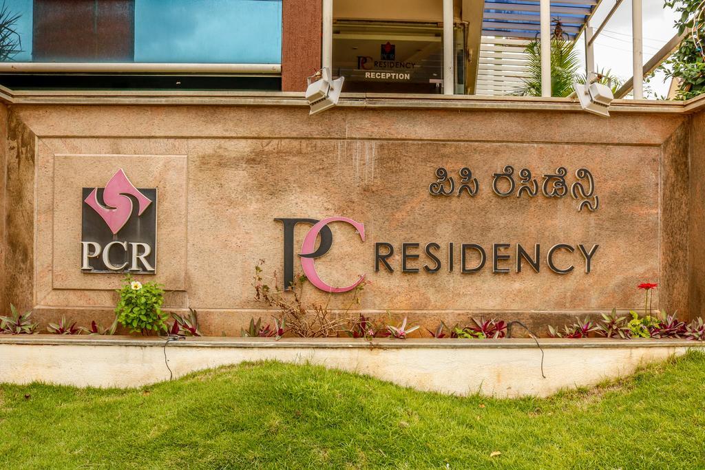 Hotel Pc Residency Májszúr Kültér fotó